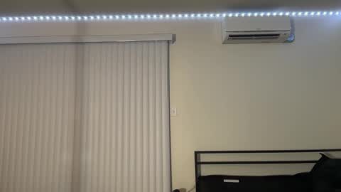 Snapshot of khmerdoll chatting on February 17, 2:31 am Khmer Doll online show from February 17, 2:31 am