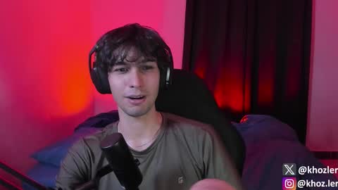 khozler_ online show from October 31, 4:02 am