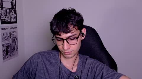 Snapshot of khozler_ chatting on July 3, 2:40 am khozler_ online show from July 3, 2:40 am