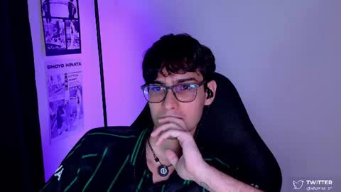 Snapshot of khozler_ chatting on July 10, 3:00 am khozler_ online show from July 10, 3:00 am