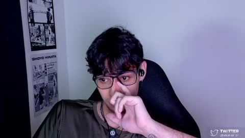 Snapshot of khozler_ chatting on July 19, 3:21 am khozler_ online show from July 19, 3:21 am