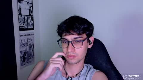Snapshot of khozler_ chatting on July 23, 3:04 am khozler_ online show from July 23, 3:04 am