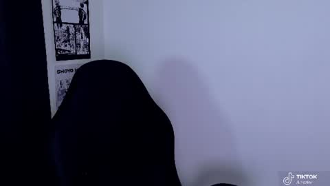 Snapshot of khozler_ chatting on July 23, 11:35 pm khozler_ online show from July 23, 11:35 pm