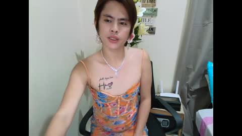 Khylle 27 online show from October 24, 1:51 pm