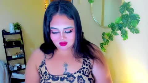 kiacum4u online show from February 17, 8:15 pm