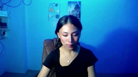 Kiana online show from October 30, 7:25 pm