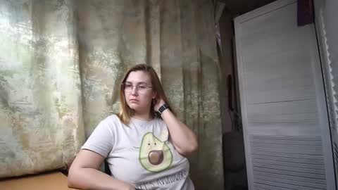 Snapshot of kianna_dior_ chatting on February 3, 4:52 pm kianna_dior_ online show from February 3, 4:52 pm