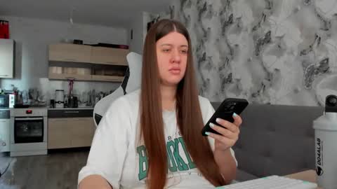 kianna_dior_ online show from January 15, 7:02 am