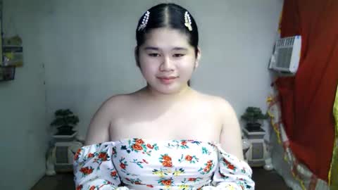 Your SweetGirl Ts online show from September 21, 6:53 pm