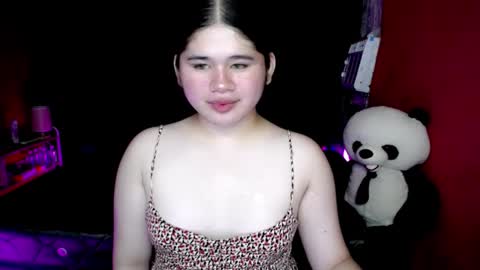 Your SweetGirl Ts online show from March 19, 2:21 pm