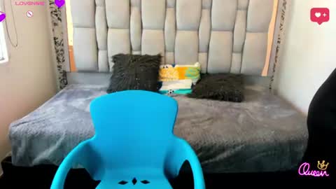 Snapshot of kiara_cruz__ chatting on June 24, 7:24 pm kiara Cruz online show from June 24, 7:24 pm