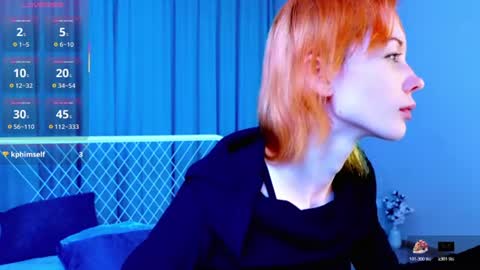 Snapshot of kiara_dream chatting on June 12, 10:08 pm Kira online show from June 12, 10:08 pm