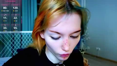Snapshot of kiara_dream chatting on June 23, 9:57 pm Kira online show from June 23, 9:57 pm