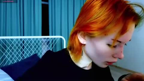 Snapshot of kiara_dream chatting on June 26, 9:52 pm Kira online show from June 26, 9:52 pm