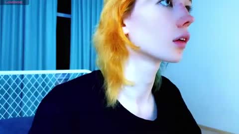 Snapshot of kiara_dream chatting on June 30, 9:49 pm Kira online show from June 30, 9:49 pm