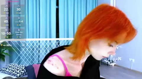 Snapshot of kiara_dream chatting on July 1, 10:42 pm Kira online show from July 1, 10:42 pm