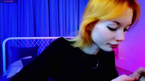 Snapshot of kiara_dream chatting on July 22, 11:18 pm Kira online show from July 22, 11:18 pm
