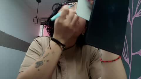 KIARA FOX online show from May 2, 9:53 pm