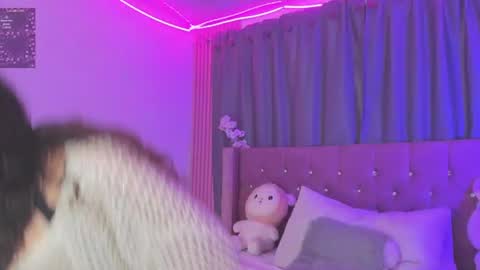 Kiara online show from July 20, 3:43 am