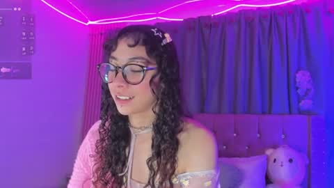 Kiara online show from August 1, 3:39 am