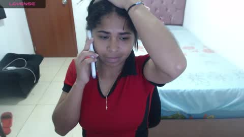 Snapshot of kiara_williamss chatting on December 7, 11:45 pm Kiara online show from December 7, 11:45 pm