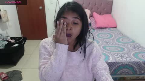 Snapshot of kiara_williamss chatting on January 27, 12:12 am Kiara online show from January 27, 12:12 am