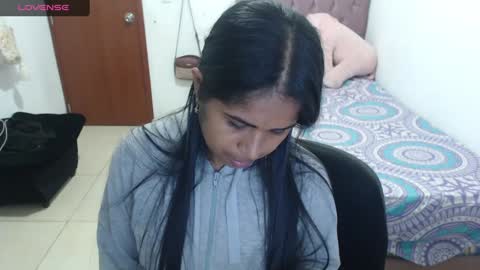 Snapshot of kiara_williamss chatting on February 26, 12:49 am Kiara online show from February 26, 12:49 am
