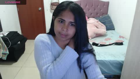 Snapshot of kiara_williamss chatting on October 2, 12:06 am Kiara online show from October 2, 12:06 am