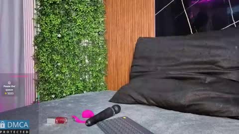 Kiara Zahiri online show from November 13, 10:58 am