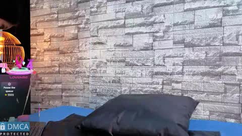 Kiara Zahiri online show from November 21, 11:09 am