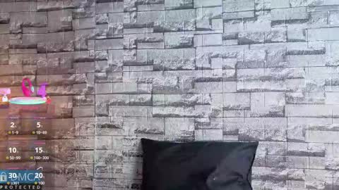 Kiara Zahiri online show from November 24, 10:59 am