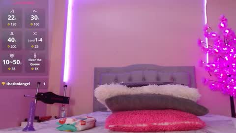 Kiara Benedetti online show from November 5, 7:47 pm