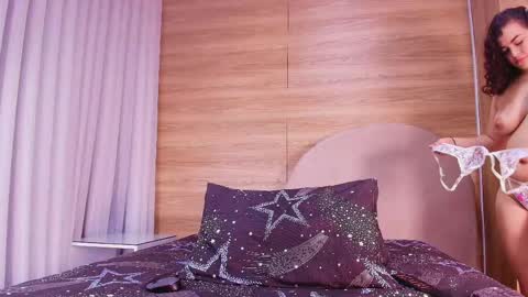 Snapshot of kiaralopez_ chatting on May 14, 3:13 am kiaralopez_ online show from May 14, 3:13 am