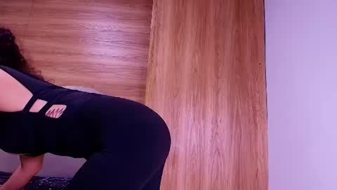 Snapshot of kiaralopez_ chatting on June 13, 3:15 am kiaralopez_ online show from June 13, 3:15 am