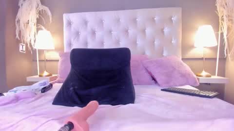 Snapshot of kiaraprincess_ chatting on June 8, 1:28 am KIARA online show from June 8, 1:28 am