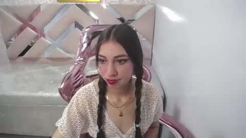 Snapshot of kiarastar_ch chatting on June 22, 8:28 pm kiara online show from June 22, 8:28 pm