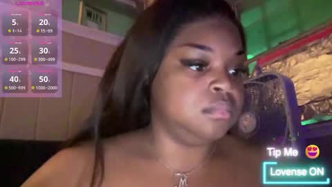 KiaraSugars online show from March 7, 7:27 am