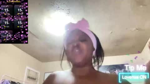 KiaraSugars online show from May 6, 3:50 pm