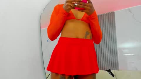 Snapshot of kiaratentation chatting on November 12, 10:09 pm kiaratentation online show from November 12, 10:09 pm