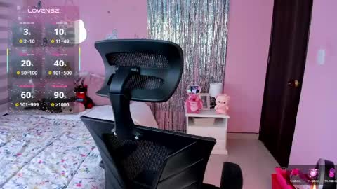 Kiarielle online show from May 30, 8:50 pm