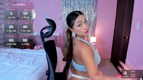 Kiarielle online show from July 30, 8:52 pm