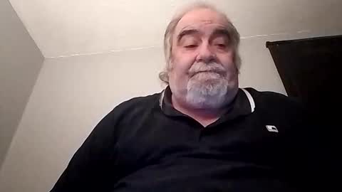 Snapshot of kickinme chatting on October 26, 8:48 pm KICKINME online show from October 26, 8:48 pm