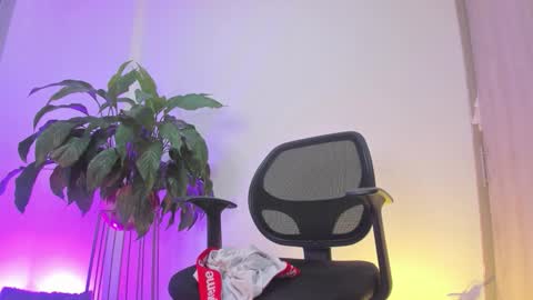 Kieran Derek online show from March 2, 5:08 am