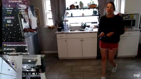 Kiersten online show from October 21, 4:41 pm