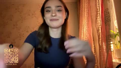 Ola my name is Lissa  Lets hit 10 Thumbs Up together   online show from February 10, 4:55 pm