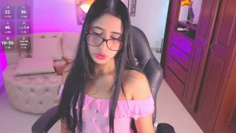 kiim__samanta online show from October 10, 11:31 am