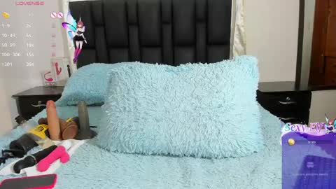 Snapshot of kiity_ebony chatting on April 9, 1:49 am KIITY online show from April 9, 1:49 am