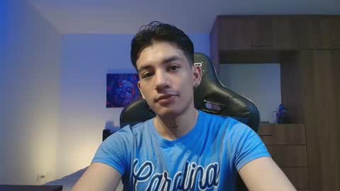 kikeruiz 19 online show from October 18, 11:38 pm