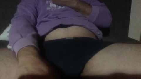 kiki3526 online show from April 2, 9:01 pm