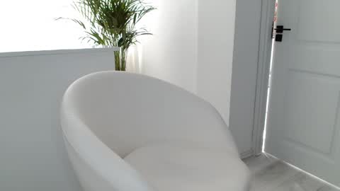 Ada online show from March 11, 9:45 am